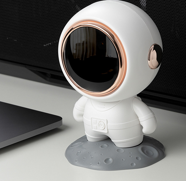Midi Astronaut Creative wireless Bluetooth speaker