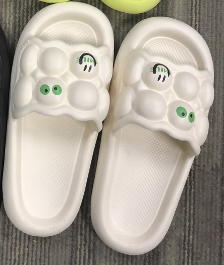 MIDI Emoji Bubble Men's home slippers/ 44-45 / White